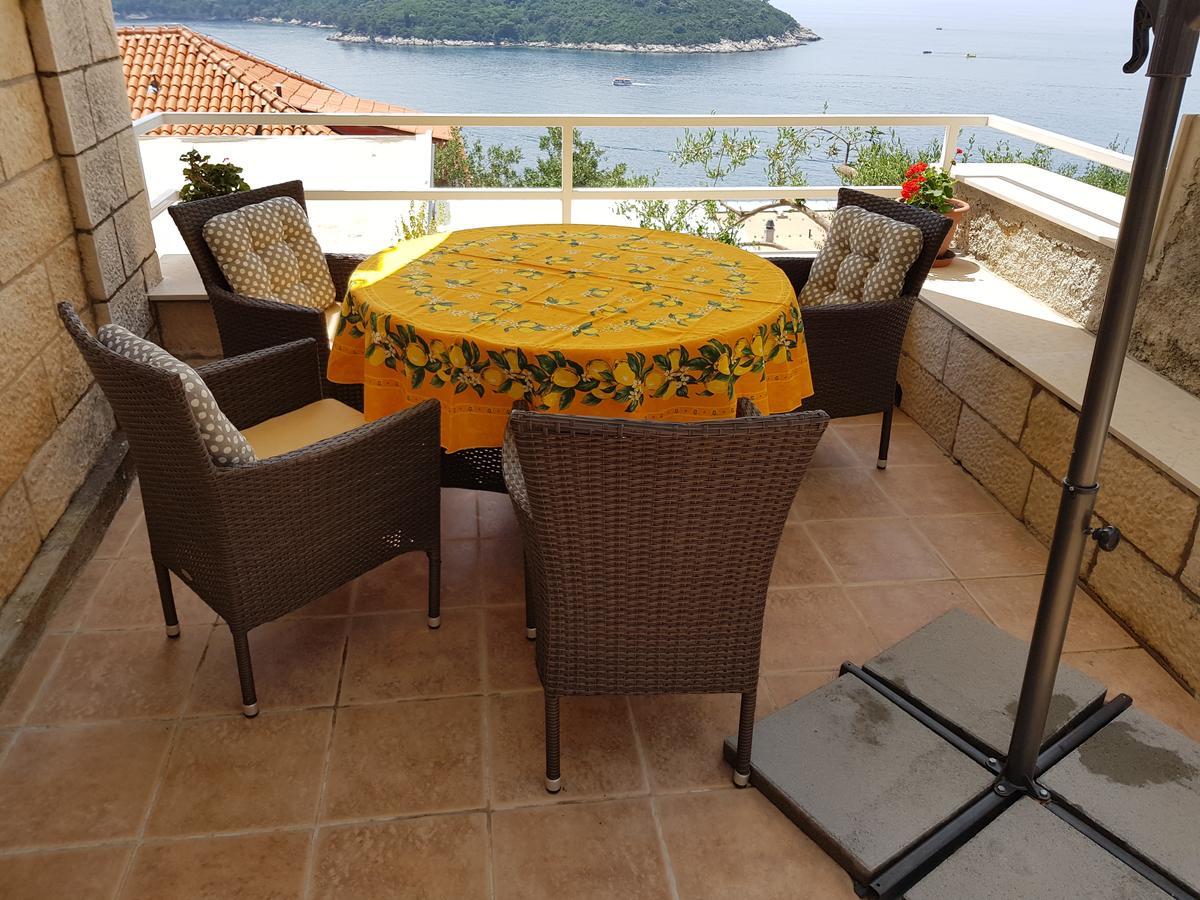 Apartment Dove With Sea View And Free Parking Дубровник Экстерьер фото